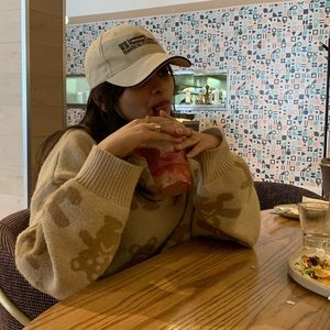 Meet your Posher, Janelle